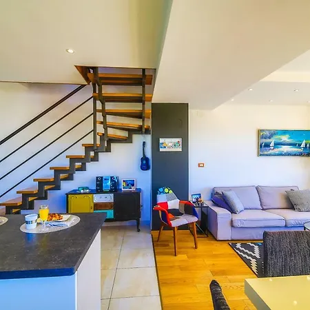 Appartments With Terrace Or Garden Appartamento