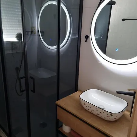 Appartments With Terrace Or Garden Daire