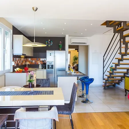 Daire Appartments With Terrace Or Garden