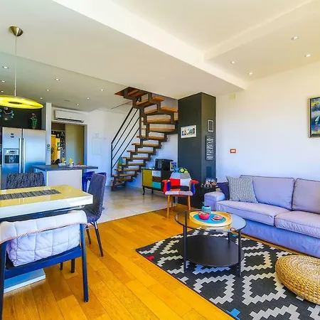 Appartments With Terrace Or Garden アパート *