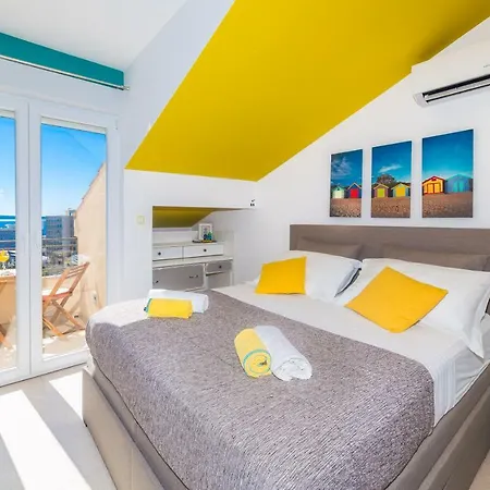 Appartments With Terrace Or Garden スプリト