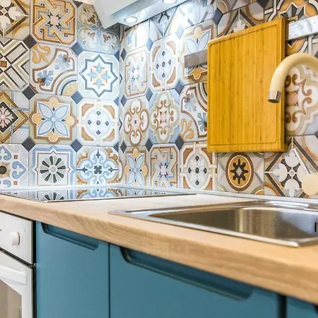 Appartments With Terrace Or Garden アパート スプリト